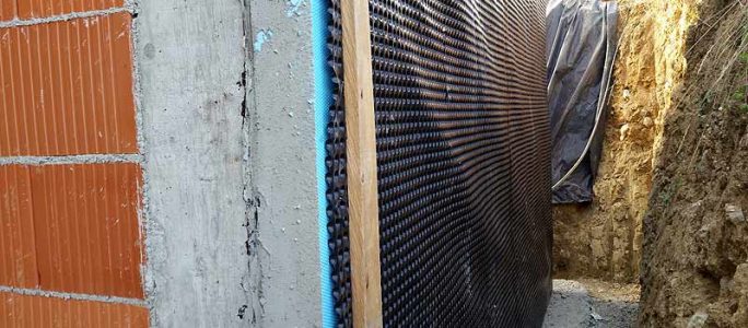 External insulation of the basement