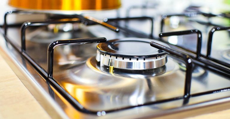 Installation of a gas stove