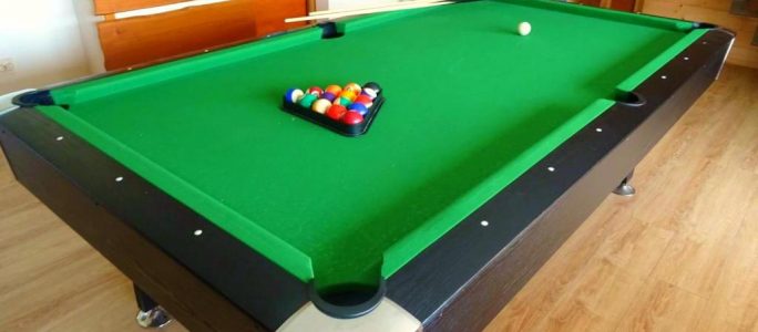 Assembling a pool table