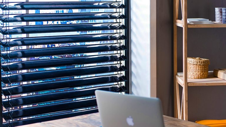 Automatic blinds