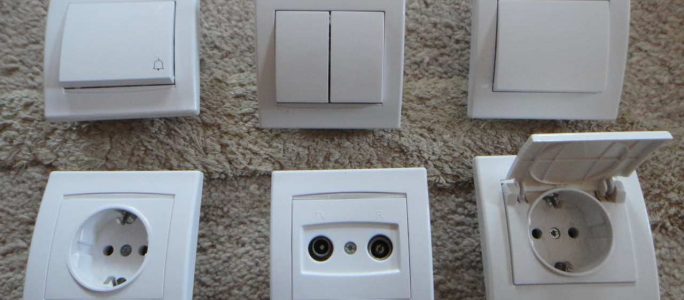Connecting the switch