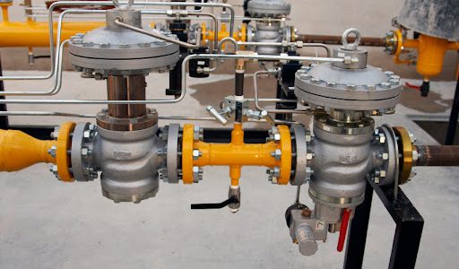 Grounding of the gas installation