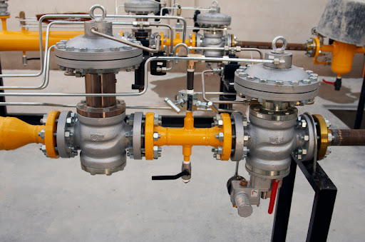 Grounding of the gas installation