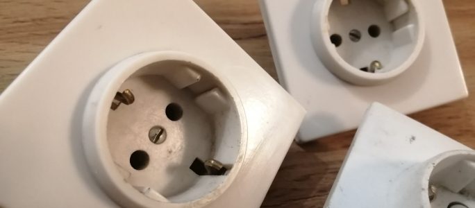 Connecting the socket