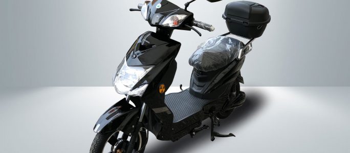 Adjusting the scooter